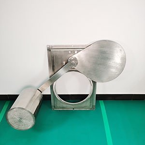 ���P����������y